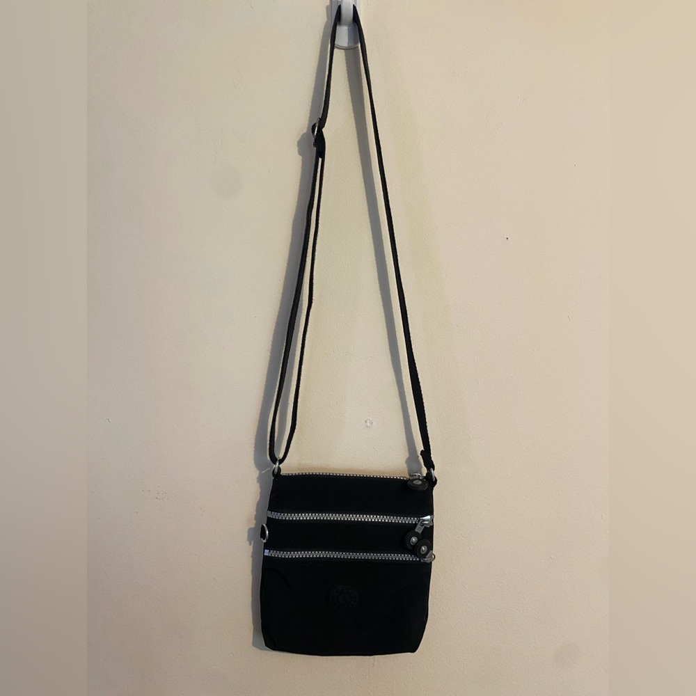 Kipling Small crossbody black bag travel purse nylon zip pockets